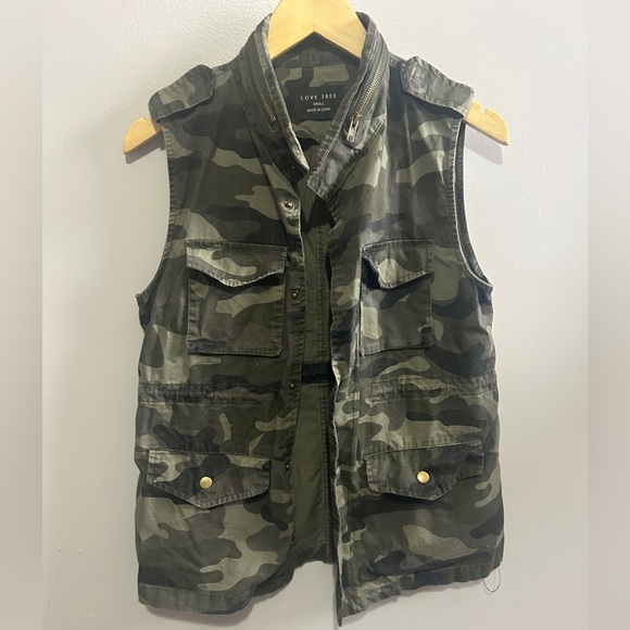 LOVE TREE SAFARI CAMOUFLAGE MILITARY UTILITY CAMO VEST - Picture 1 of 6